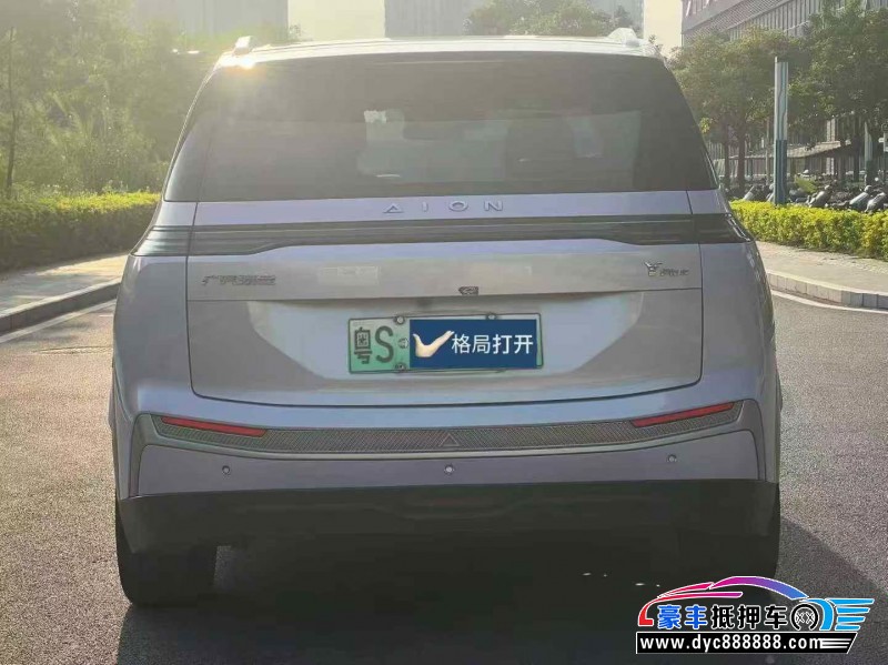 23年埃安Y70轿车抵押车出售