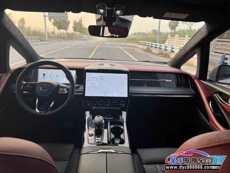 23年传祺M8轿车抵押车出售