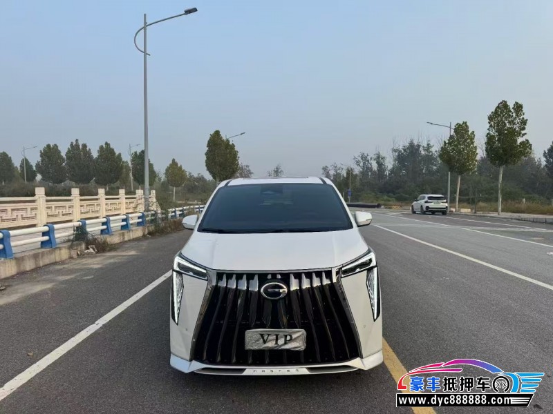 23年传祺M8轿车抵押车出售