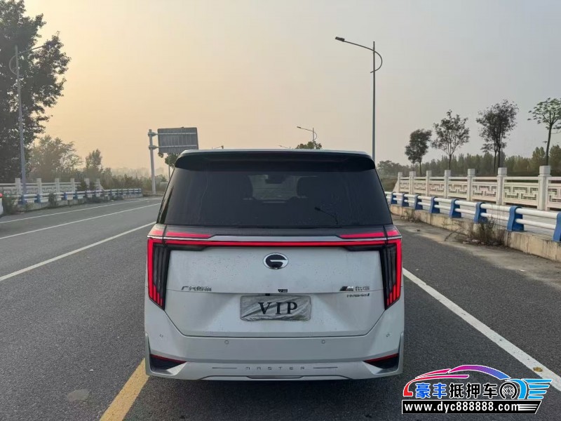 23年传祺M8轿车抵押车出售