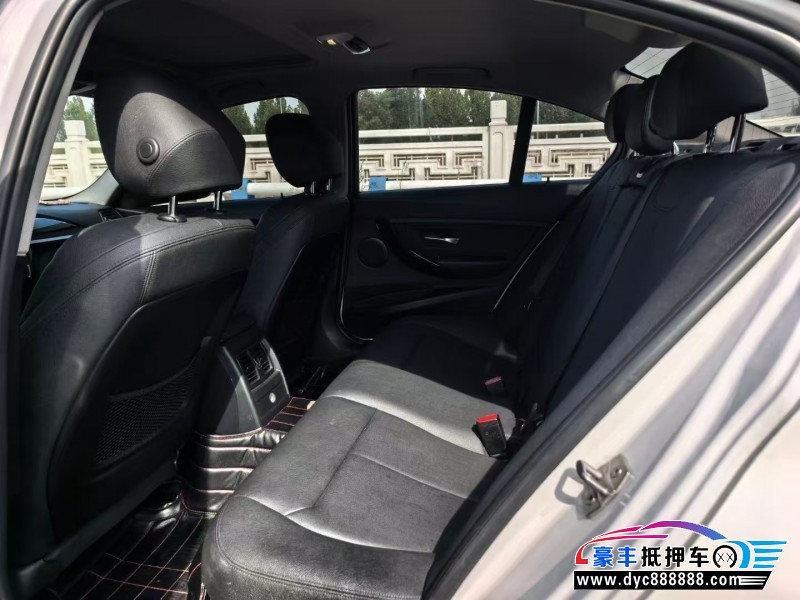 18年宝马3系轿车抵押车出售