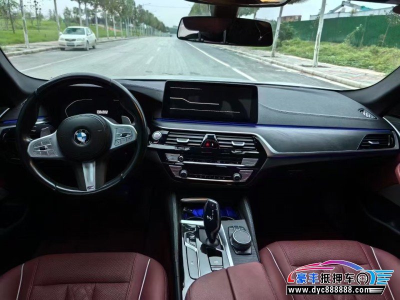 24年宝马5系轿车抵押车出售