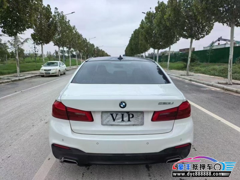 20年宝马5系轿车抵押车出售