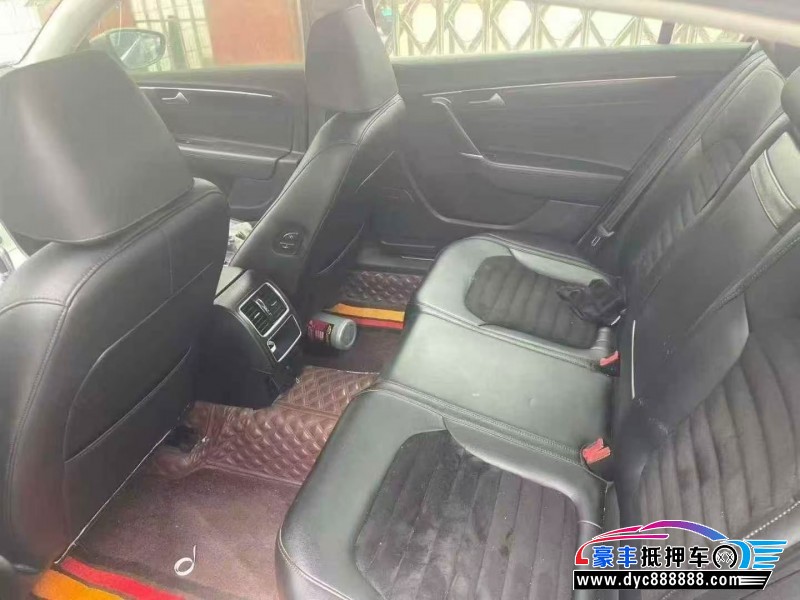 15年大众迈腾轿车抵押车出售