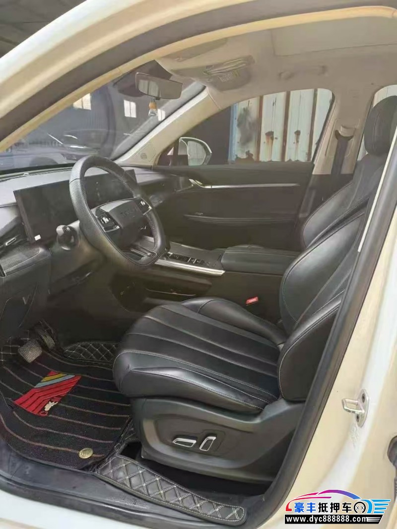 22年荣威RX5轿车抵押车出售