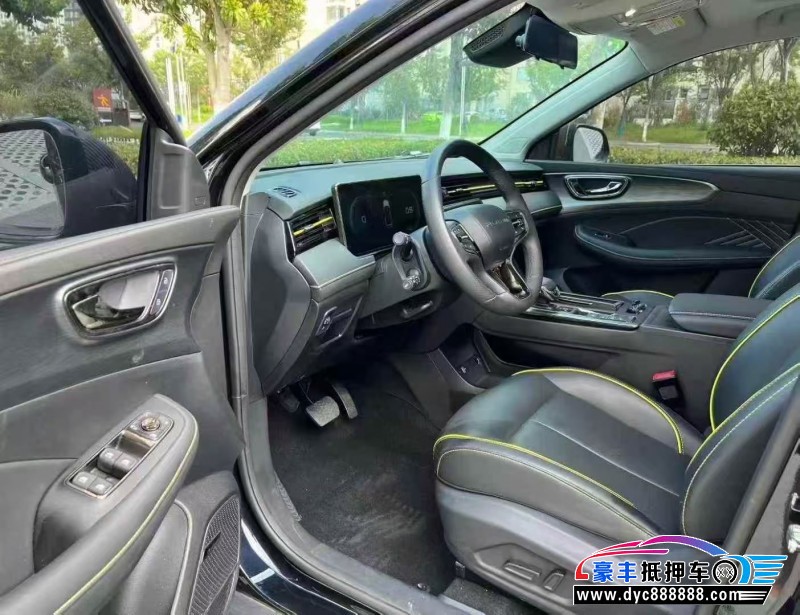 22年荣威RX5轿车抵押车出售