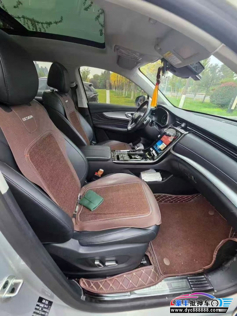 20年荣威RX5轿车抵押车出售