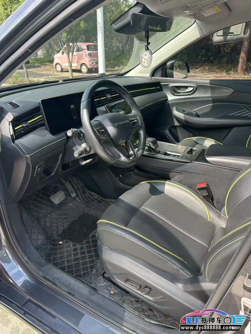 22年荣威RX5轿车抵押车出售