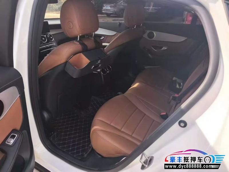 23年奔驰GLC轿车抵押车出售