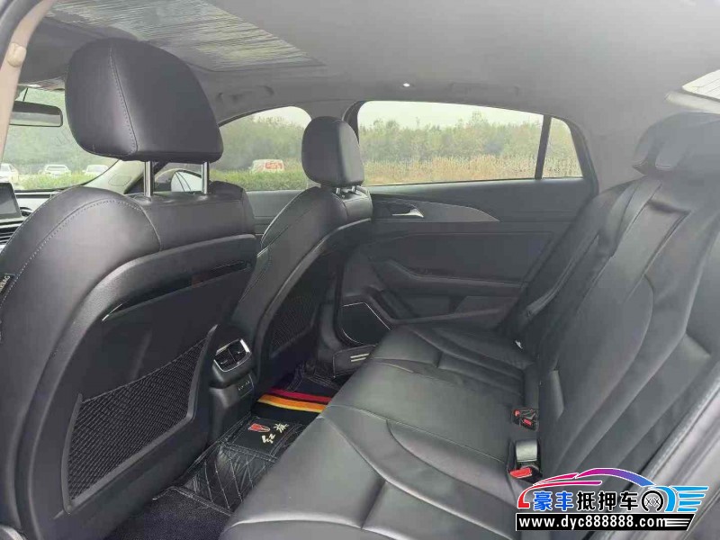 21年红旗H5轿车抵押车出售