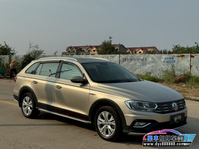 17年大众蔚领轿车抵押车出售