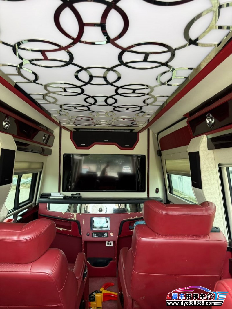 18年奔驰斯宾特MPV抵押车出售