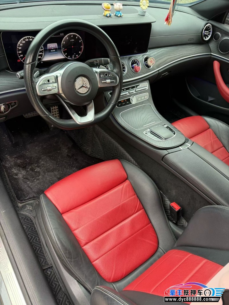 20年奔驰E轿车抵押车出售