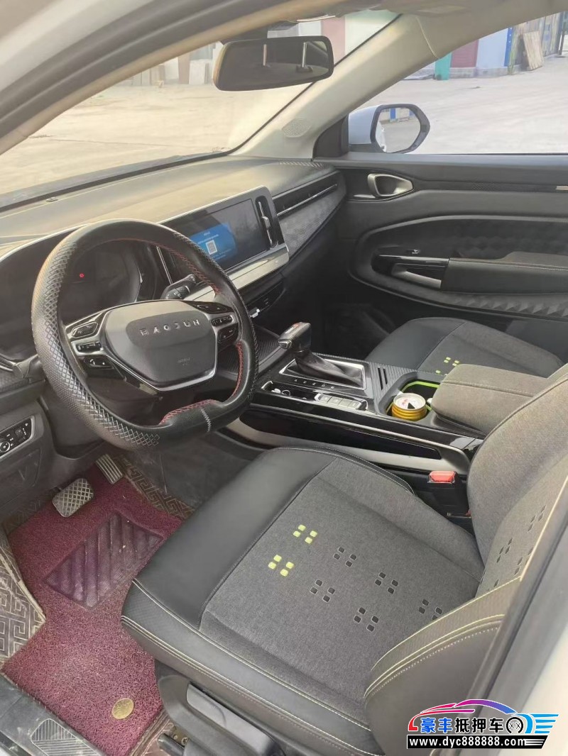 20年宝骏宝骏RM5轿车抵押车出售