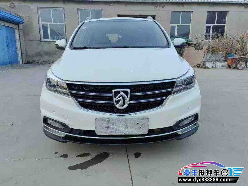 18年宝骏730轿车抵押车出售