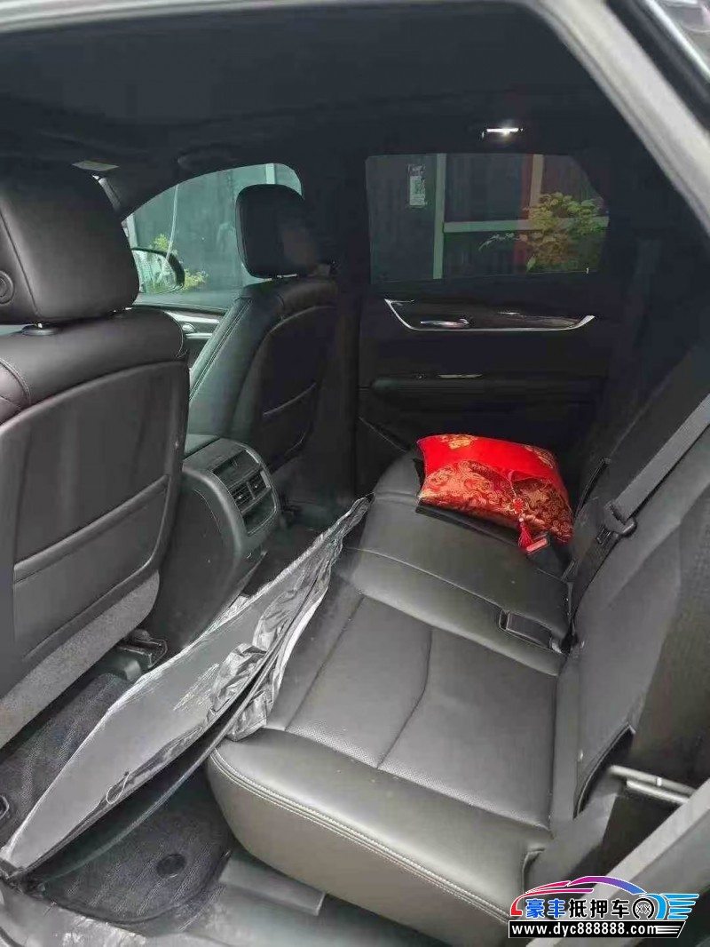 24年凯迪拉克XT5轿车抵押车出售