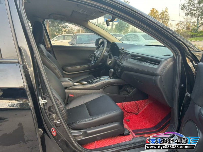 16年本田缤智轿车抵押车出售