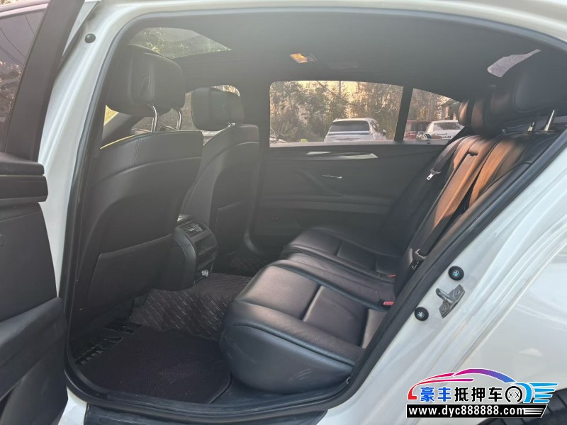 13年宝马5系轿车抵押车出售