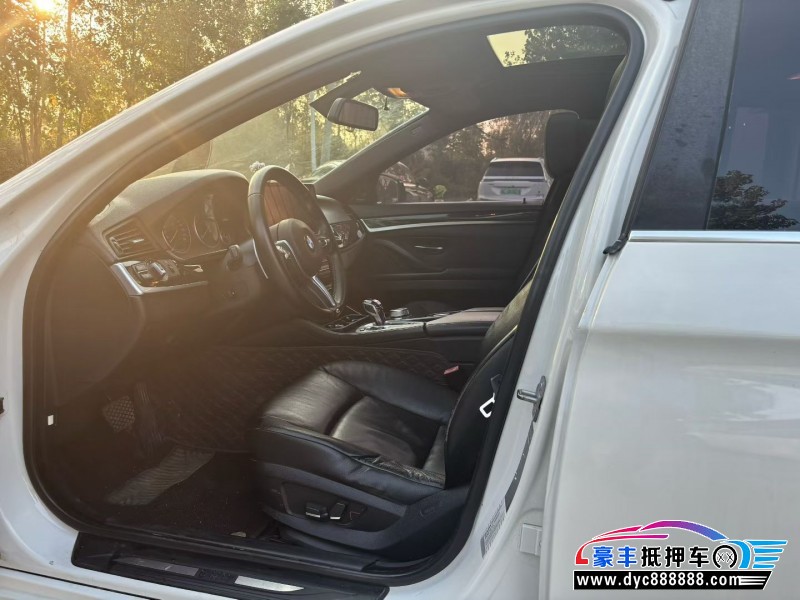 13年宝马5系轿车抵押车出售