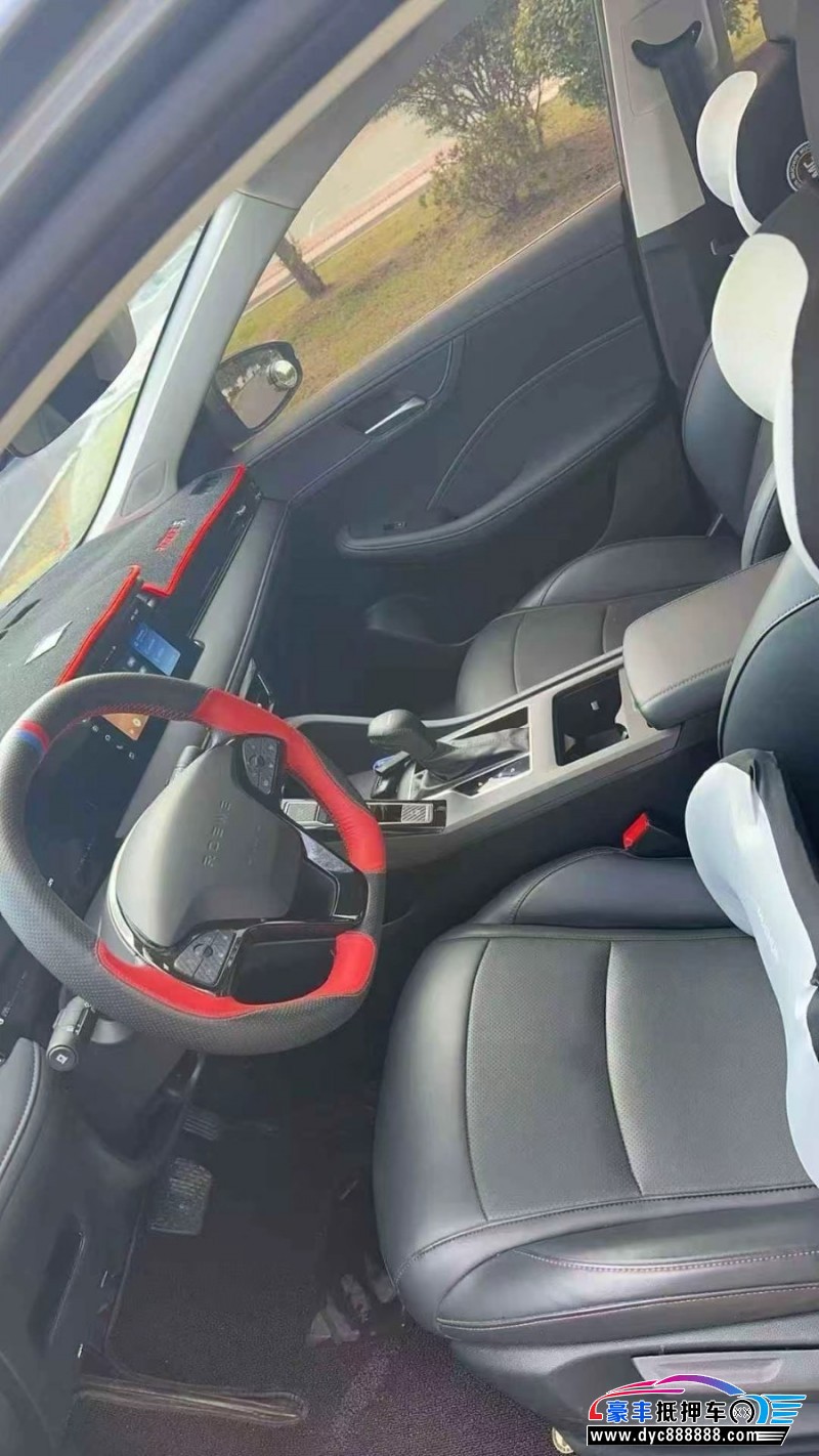 24年荣威i5轿车抵押车出售