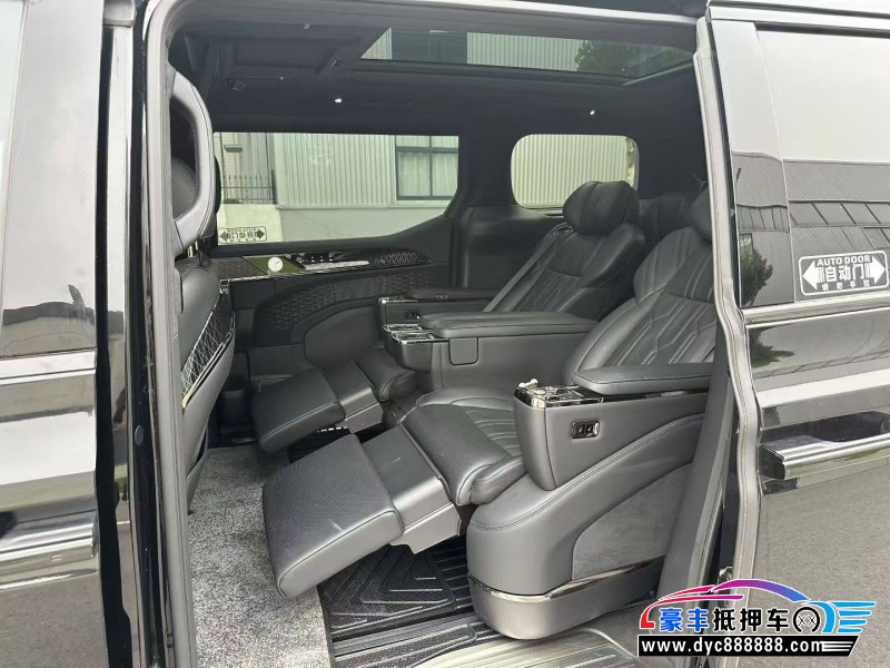 24年极氪009轿车抵押车出售