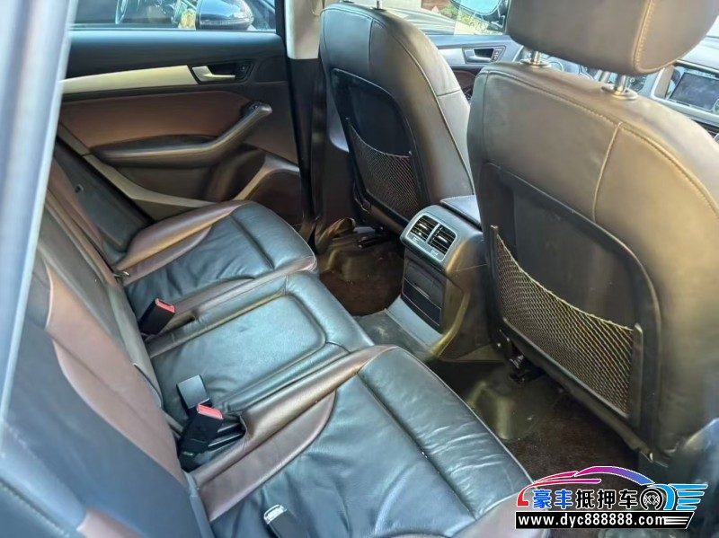 17年奥迪Q5轿车抵押车出售