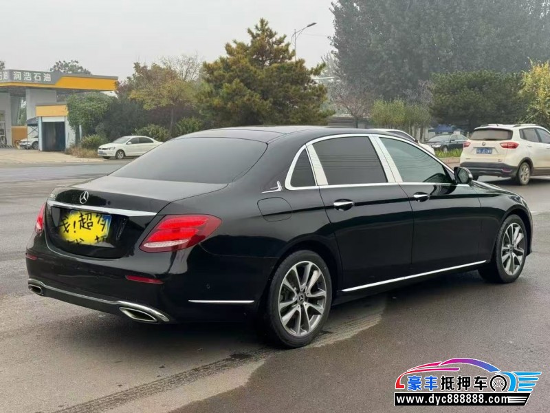 19年奔驰E轿车抵押车出售