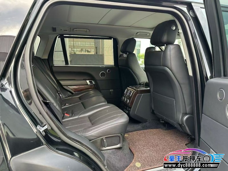 16年路虎揽胜行政轿车抵押车出售