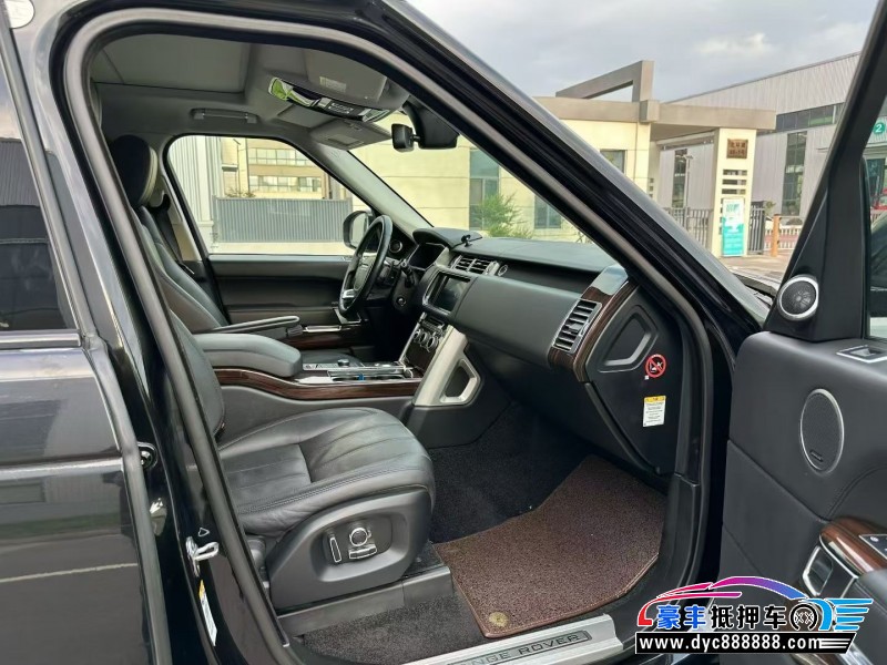 16年路虎揽胜行政轿车抵押车出售