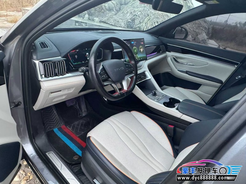 24年比亚迪宋轿车抵押车出售