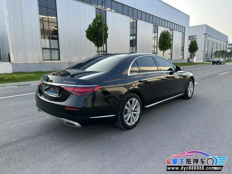 23年奔驰S轿车抵押车出售