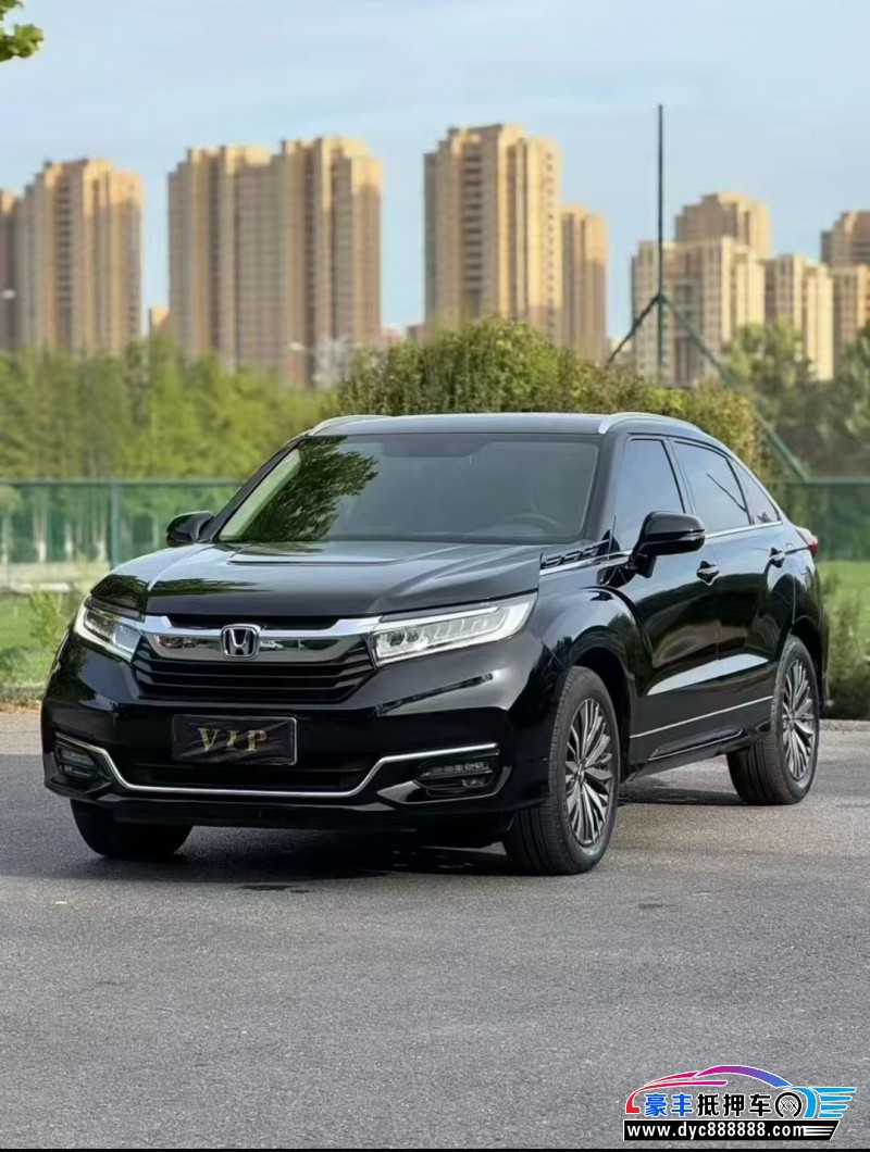 抵押车出售21年本田冠道轿车