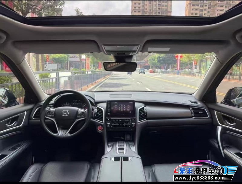 21年本田冠道轿车抵押车出售