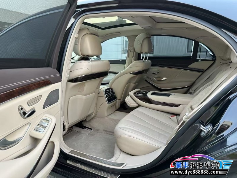 21年奔驰S轿车抵押车出售