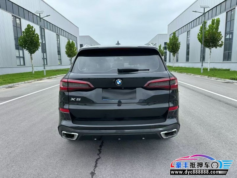 22年宝马X5轿车抵押车出售
