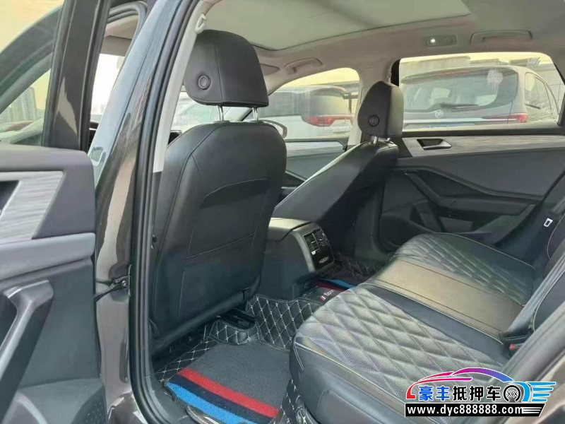 23年大众速腾轿车抵押车出售