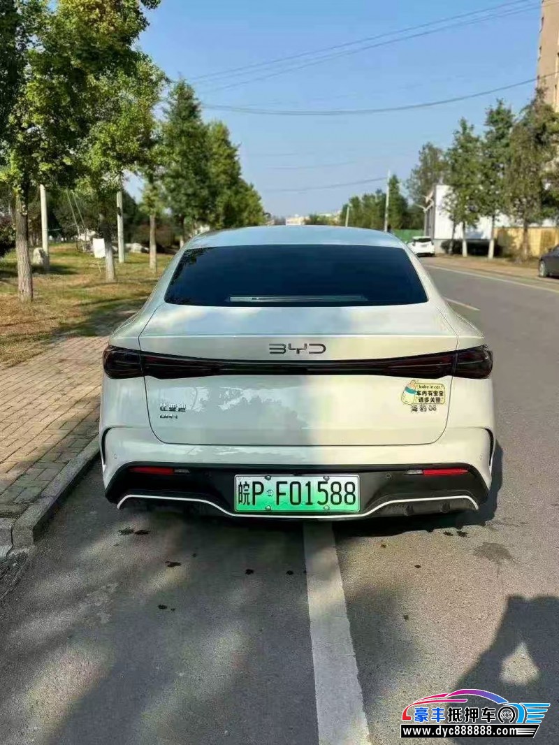 25年比亚迪海豹轿车抵押车出售