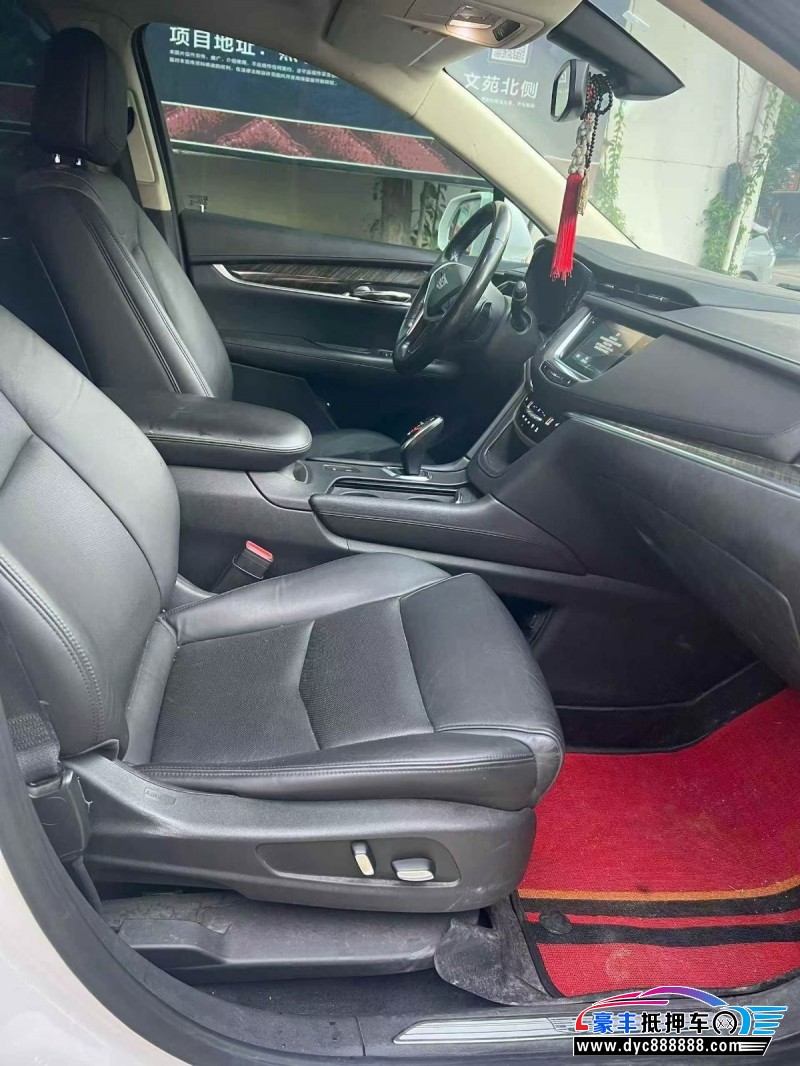 16年凯迪拉克XT5轿车抵押车出售