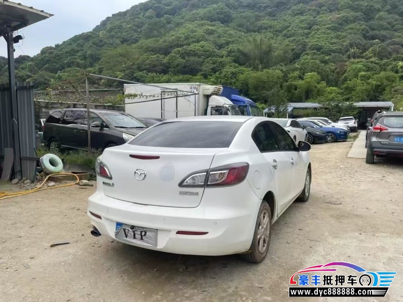 15年马自达马自达3轿车抵押车出售