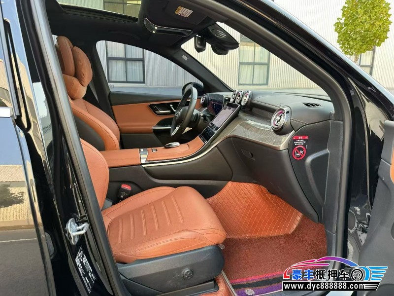 24年奔驰GLC轿车抵押车出售