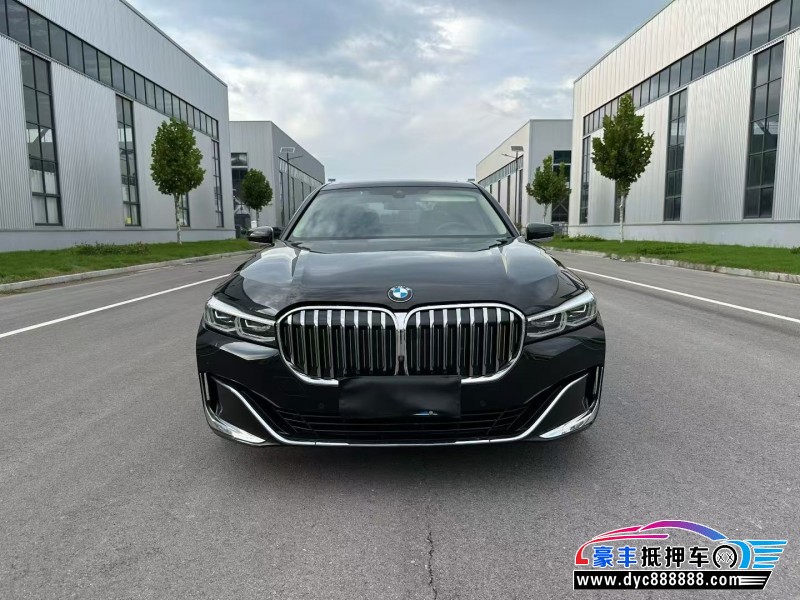 20年宝马7系轿车抵押车出售