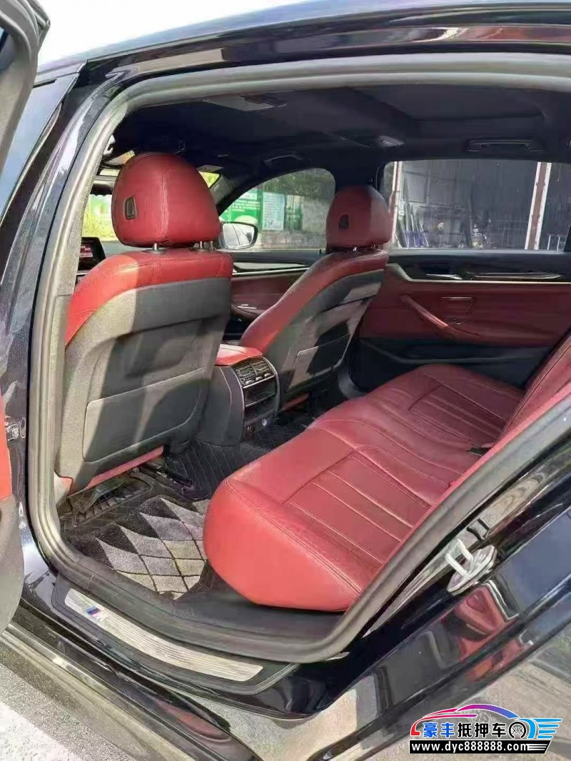 18年宝马5系轿车抵押车出售