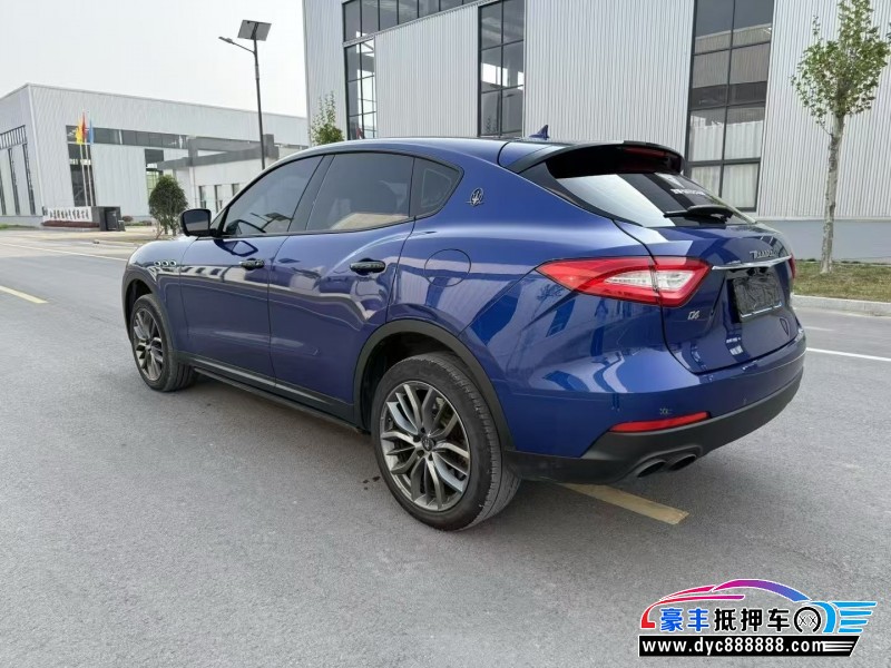 19年玛莎拉蒂莱万特轿车抵押车出售