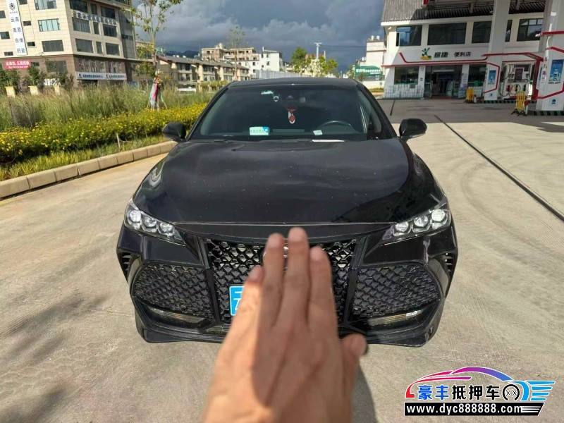 22年丰田亚洲龙轿车抵押车出售