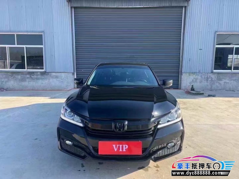 抵押车出售19年本田雅阁轿车