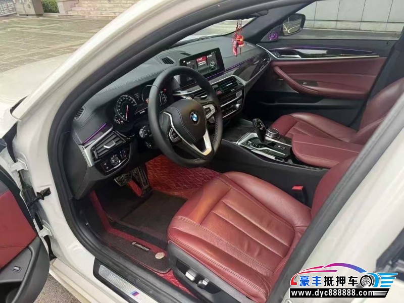 18年宝马5系轿车抵押车出售