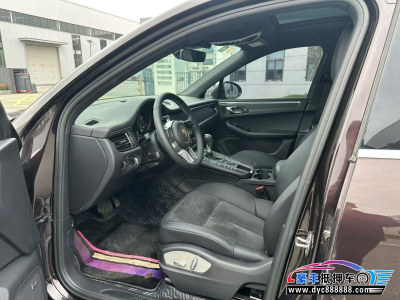 19年保时捷Macan迈凯轿车抵押车出售