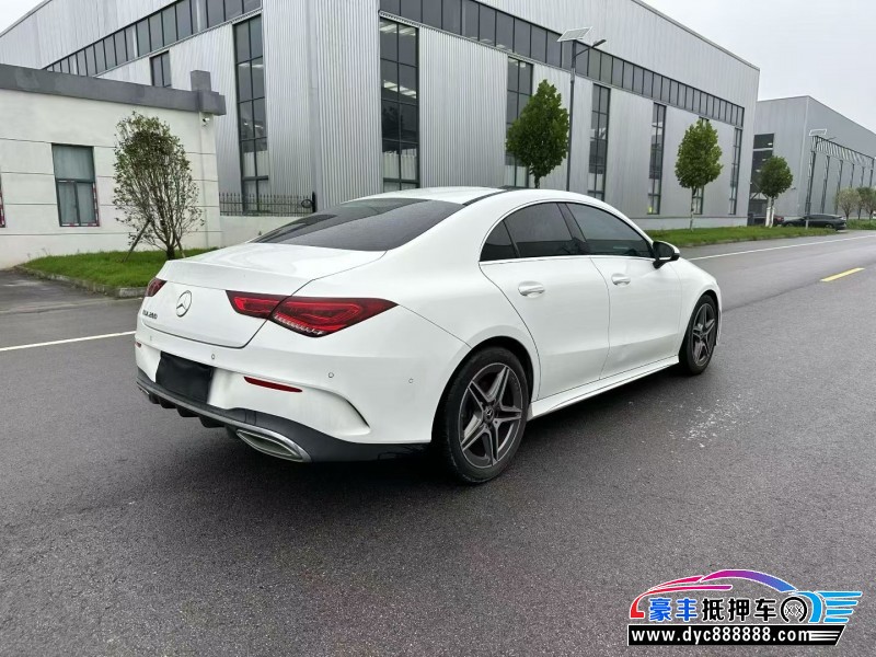 21年奔驰CLA轿车抵押车出售