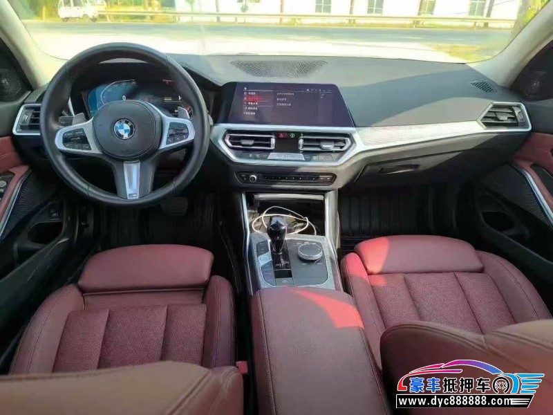 22年宝马3系轿车抵押车出售