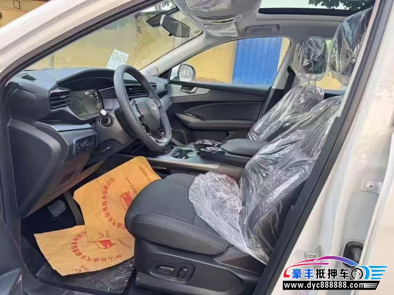 25年凯翼昆仑轿车抵押车出售